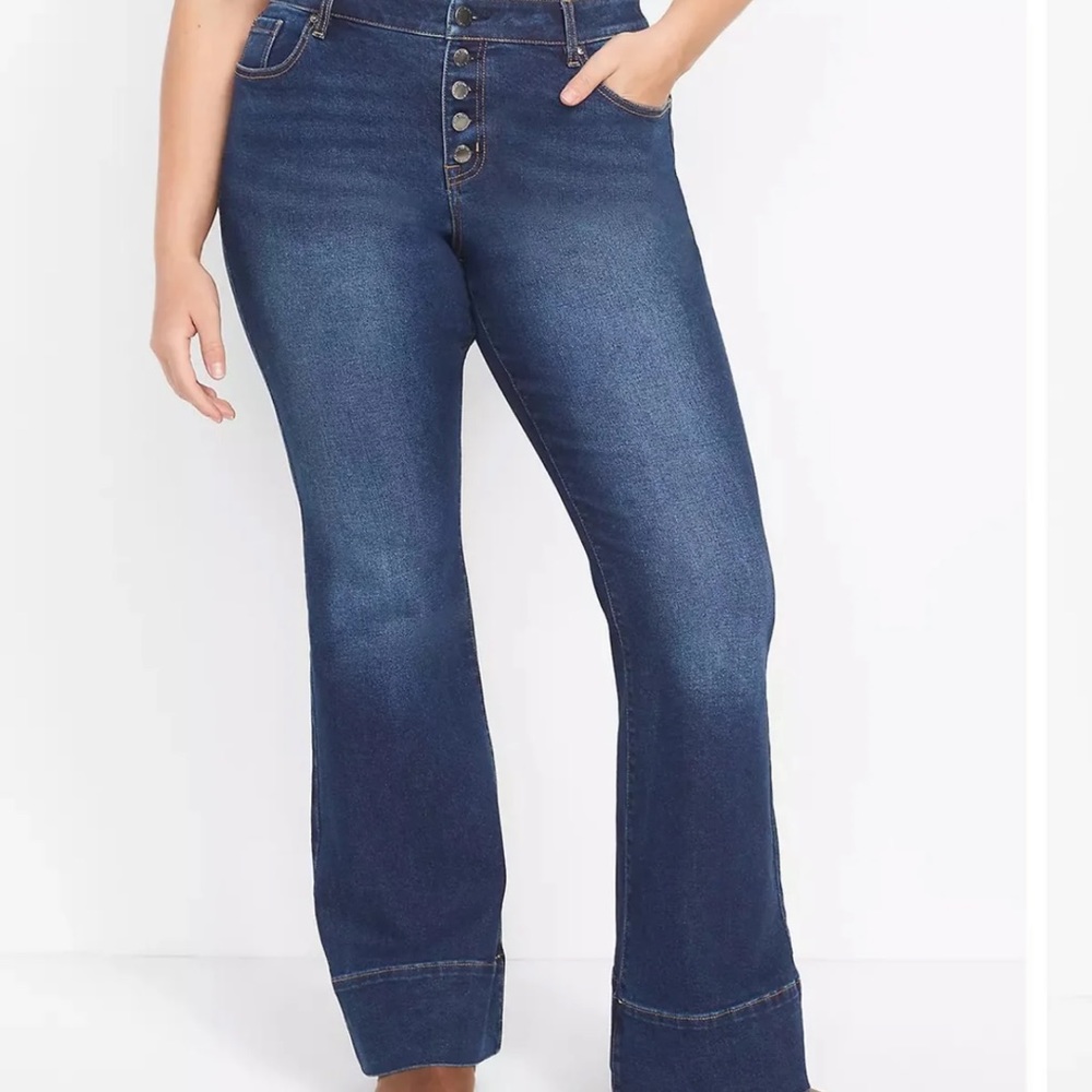 Lane Bryant Signature Fit Mid-Rise Flare Jean - Dark Wash Size 20